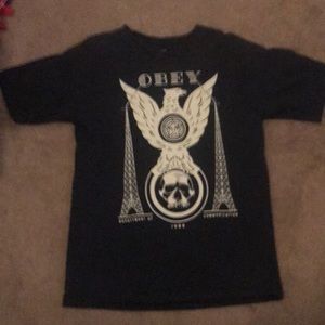 Black obey t shirt